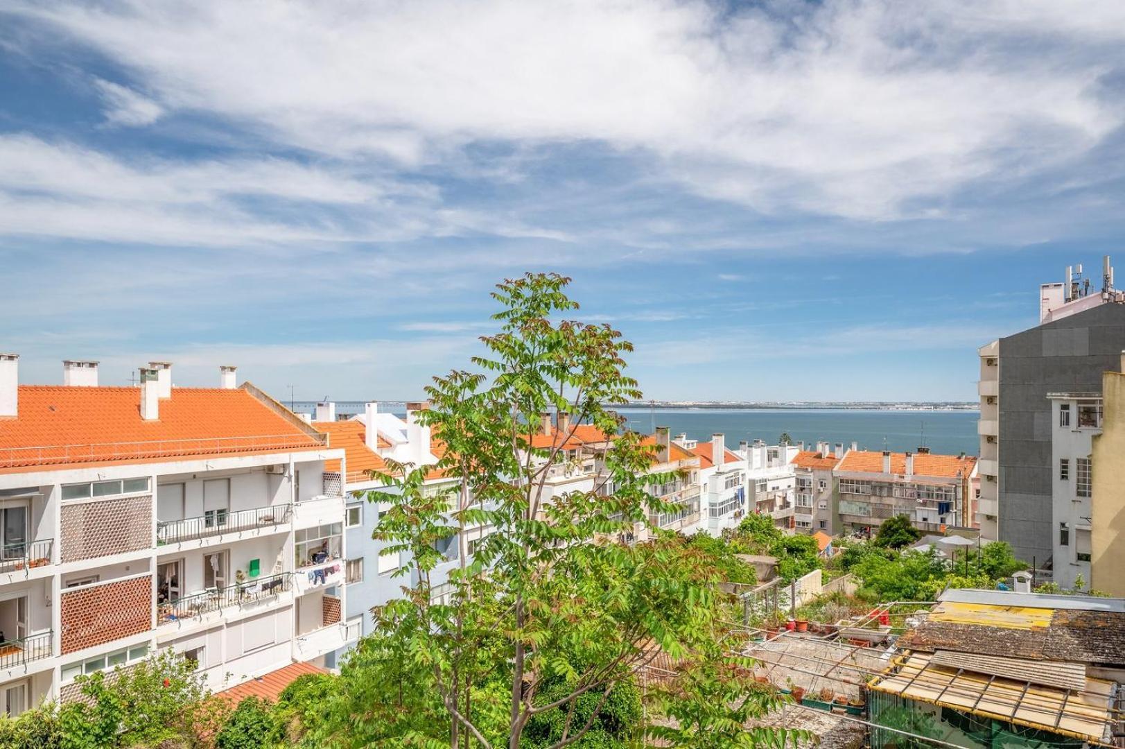 Guestready - Lush Atmosphere In Lisbon Apartment Exterior photo